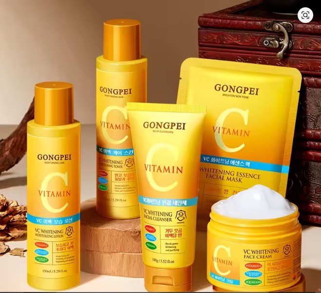 You are currently viewing 7 Powerful Benefits of Vitamin C Face Mask for Bright & Youthful Skin